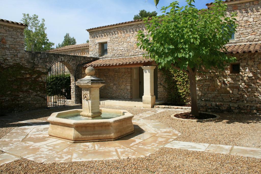 Résidence Prestige Odalys La Bastide des Chênes Gordes Exterior foto